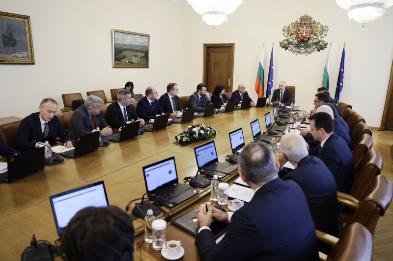 Премиерът нареди засилен контрол върху движението по пътищата