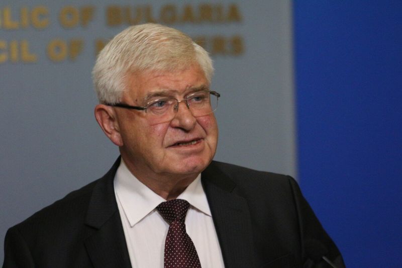 Кирил Ананиев беше министър на финансите