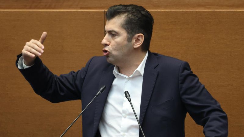 Кирил Петков