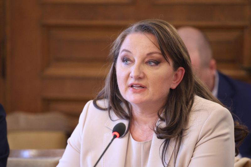 Деница Сачева