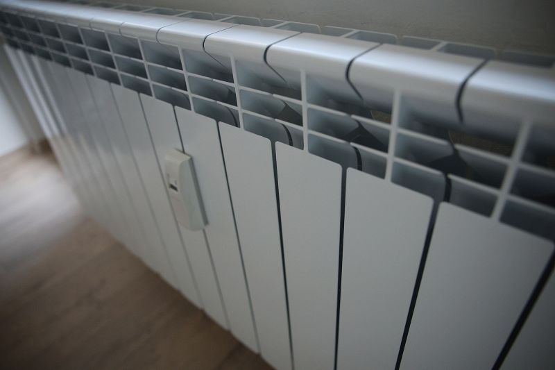 Аварията с парното праща ученици вкъщи