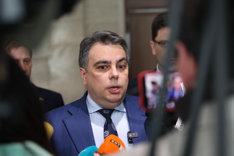 Асен Василев