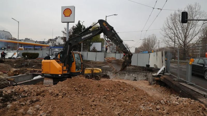 Ремонтът на ''Опълченска''