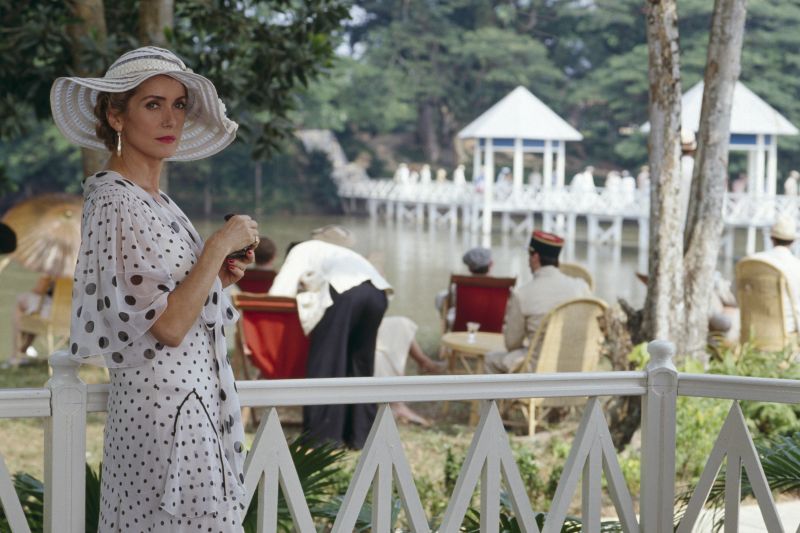 В ''Индокитай'', 1990