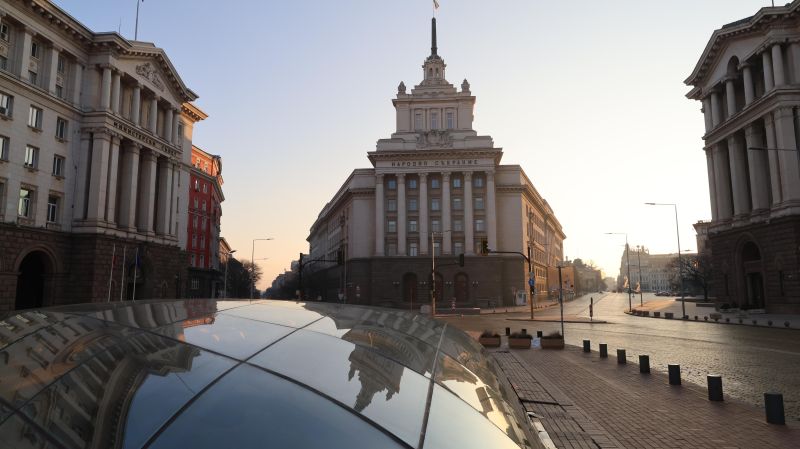 НС