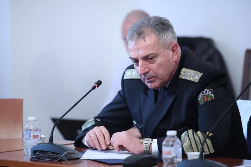 Адмирал Емил Ефтимов