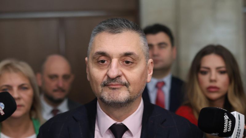 Кирил Добрев