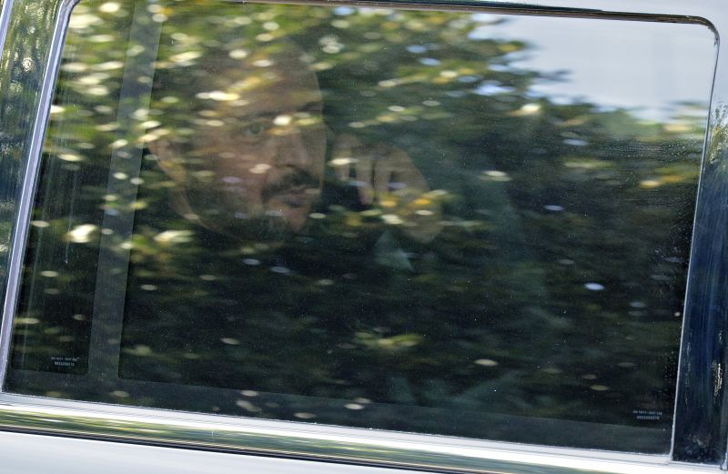 Зеленски си отива предсрочно от Белия дом