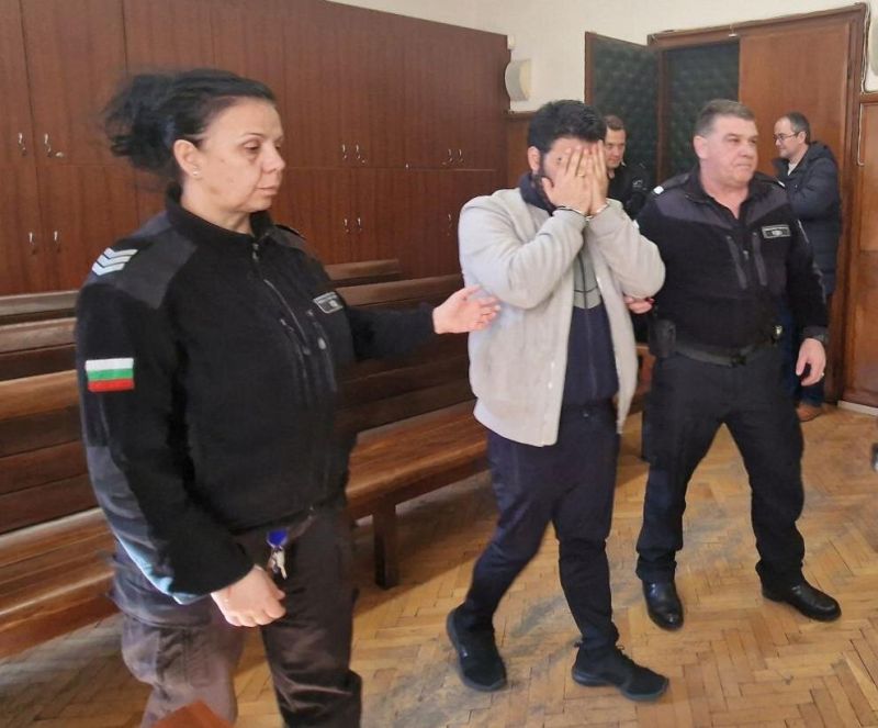 39-годишния немски гражданин от турски произход Абдулах Донма