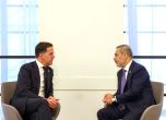 Генералният секретар на НАТО Марк Рюте (вляво) и Министърът на външните работи на Турция Хакан Фидан (вдясно) 