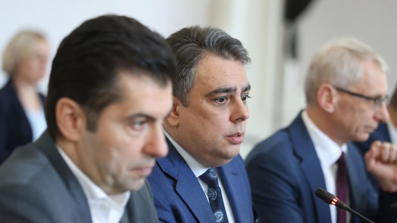 Кирил Петков, Асен Василев, Николай Денков