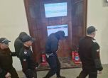 Полицаите преди гледането на мярката им за неотколонение