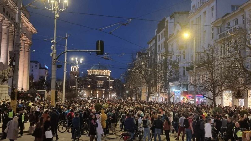Протест пред Съдебната палата на 12 март