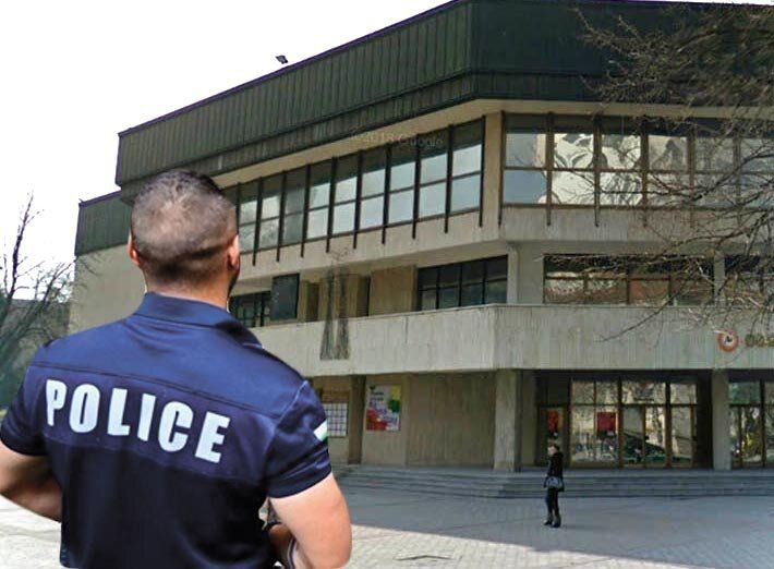 Разградският театър