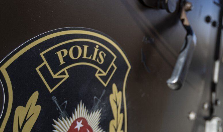 Турска полиция