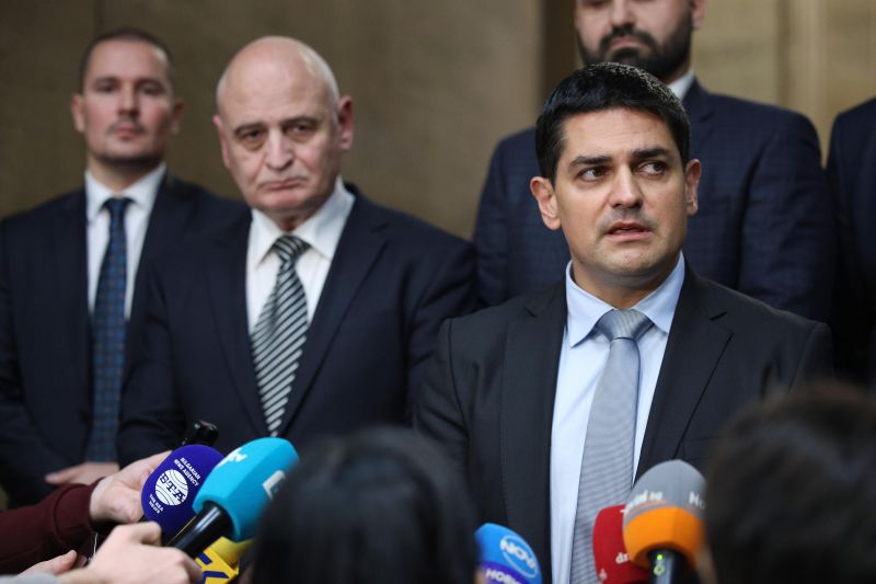 Александър Тодоров, Николай Радулов и Радостин Василев от МЕЧ