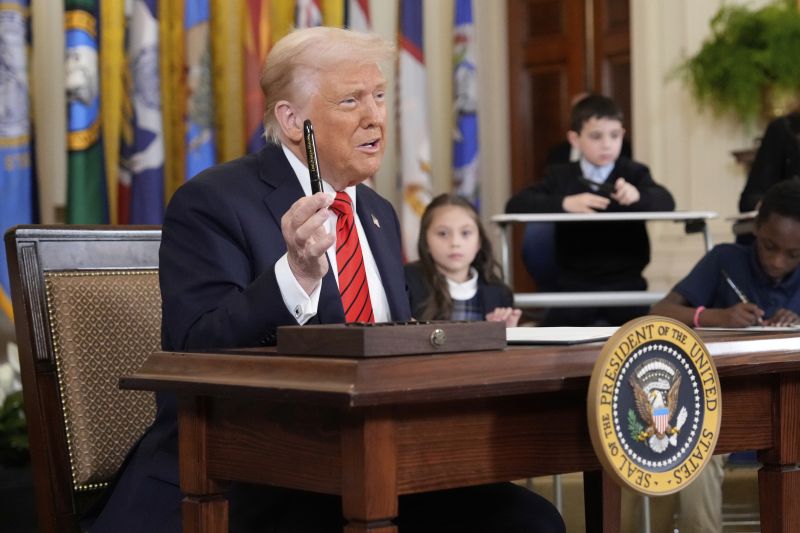 Доналд Тръмп