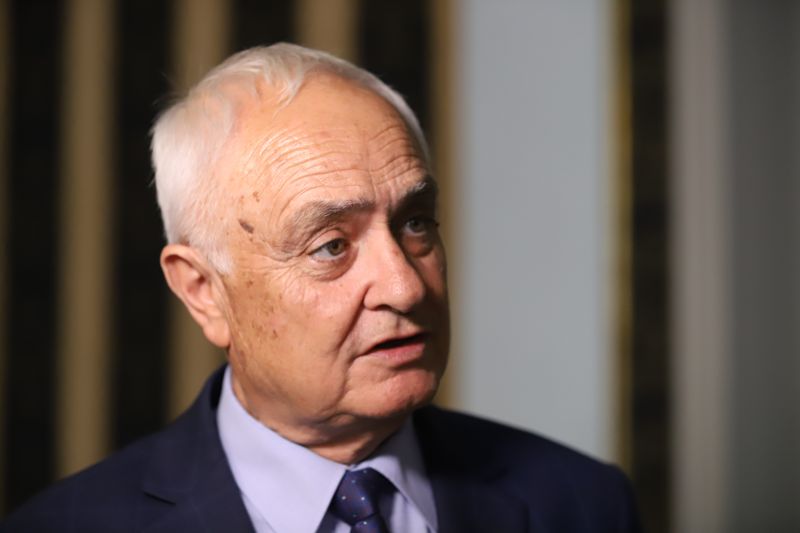 Министърът на отбраната Атанас Запрянов