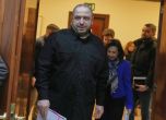 Украинският министър на отбраната Рустем Умеров чака за нов кръг преговори 