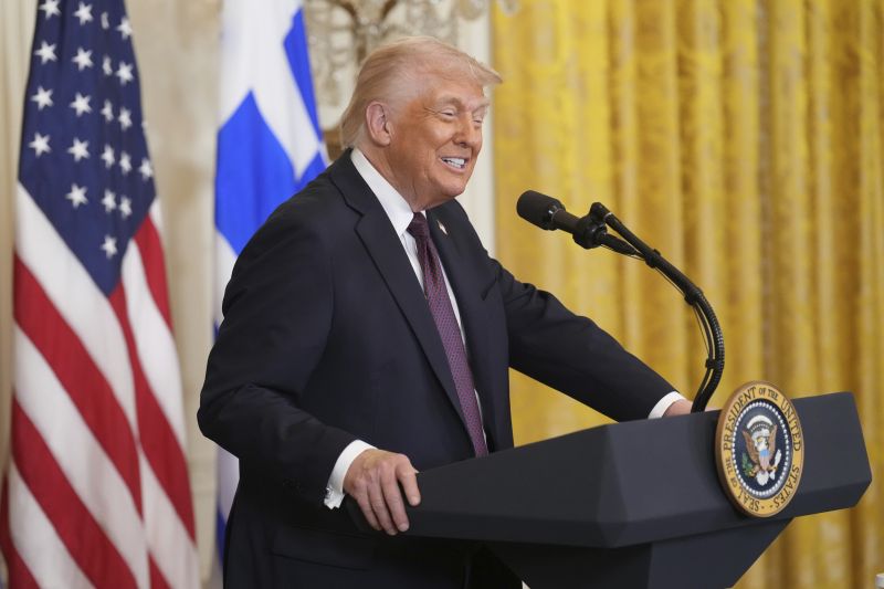 Доналд Тръмп