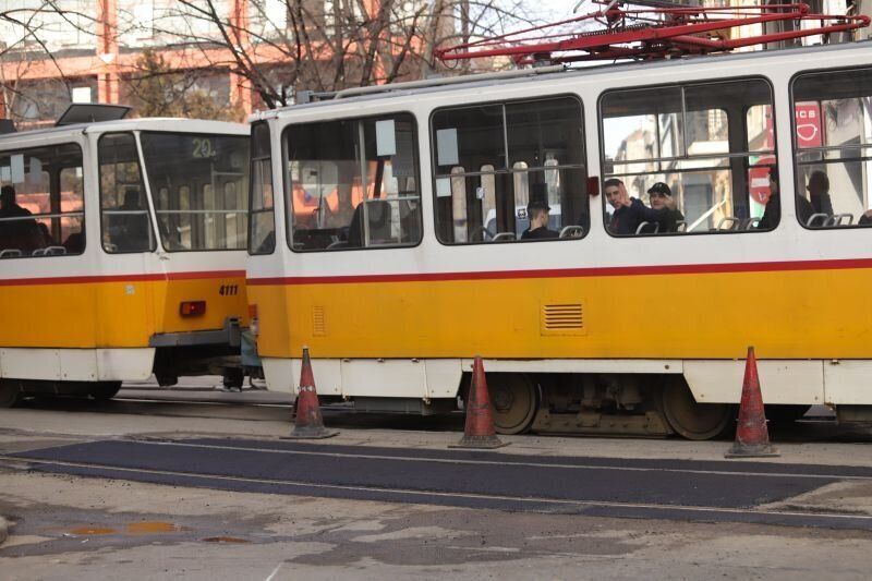 Трамваи 21 и 22 ще се движат по постоянния си маршрут