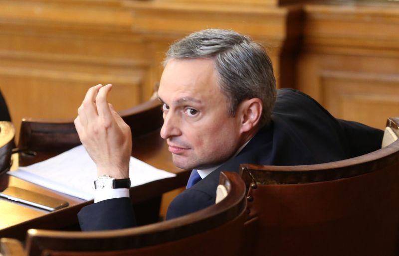 Радослав Миленков в старото Народно събрание, архив