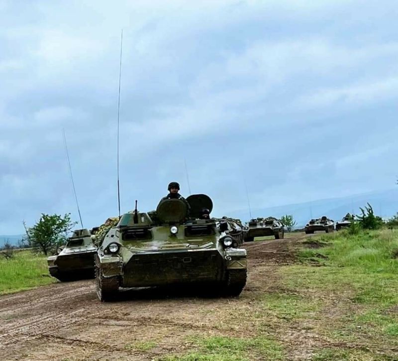 Бойна група на НАТО край Хасково