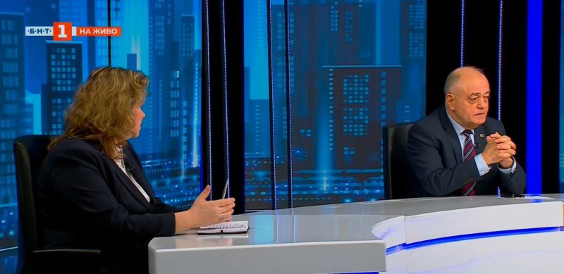 Киселова и Атанасов 