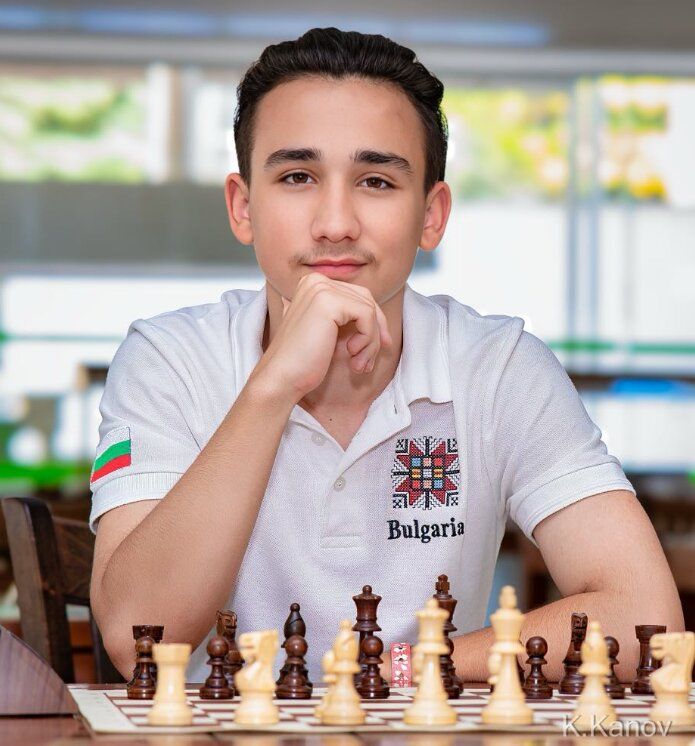 Никола Кънов