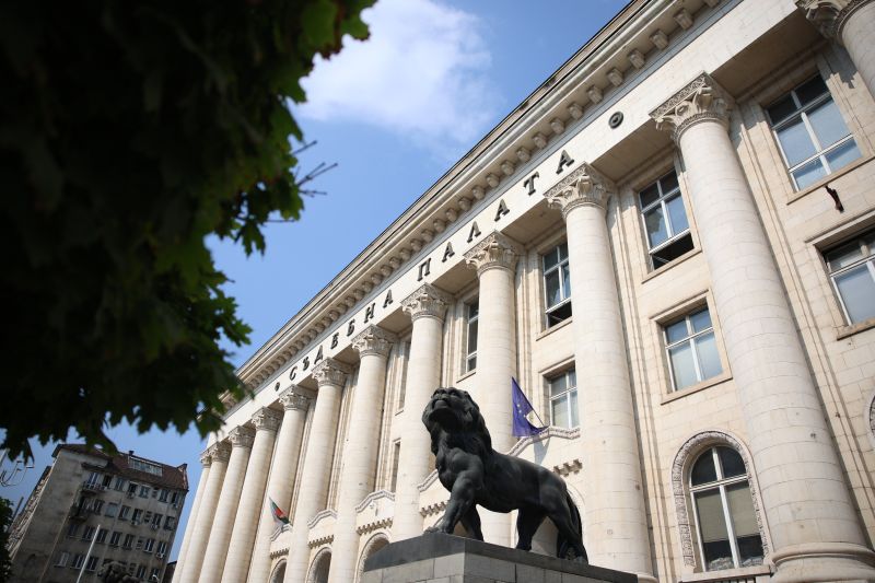 Вдигнаха с 16% заплатите в съдебната система
