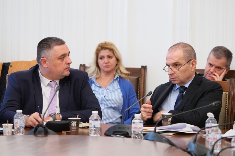 Гроздан Караджов