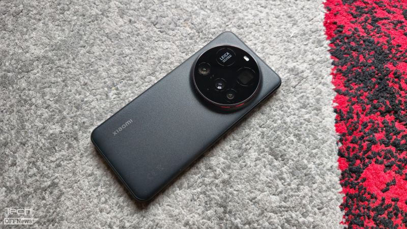 Ревю: Xiaomi 15 Ultra премиум фотографският смартфон