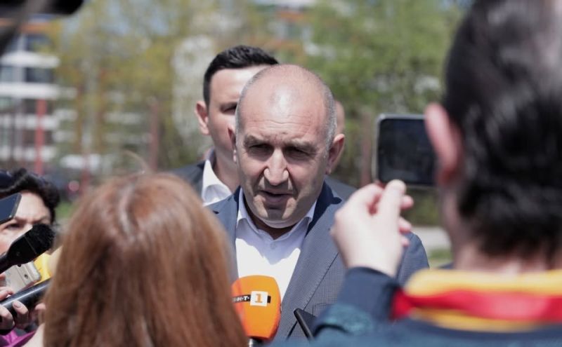 Румен Радев