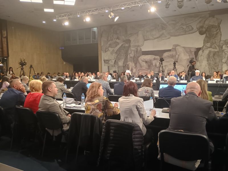 НДК - кръгла маса