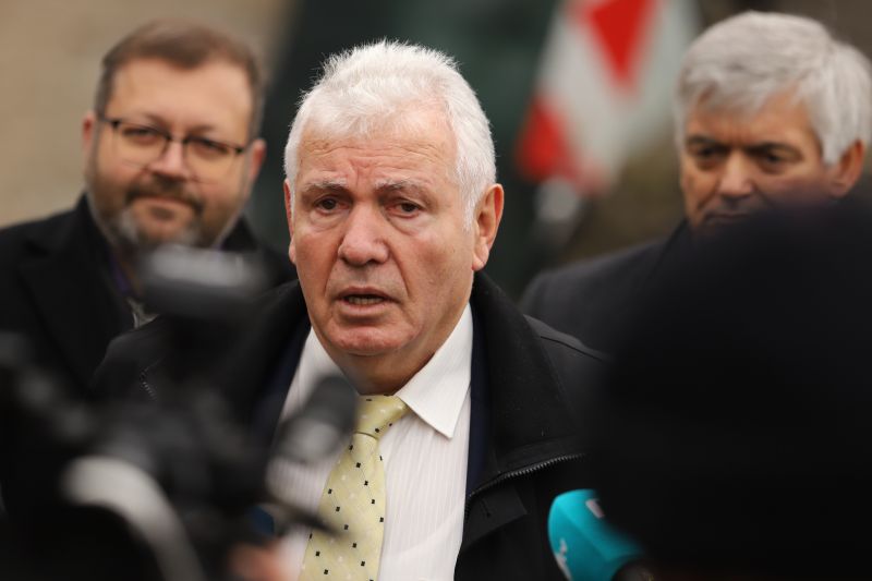 Стоян Братоев