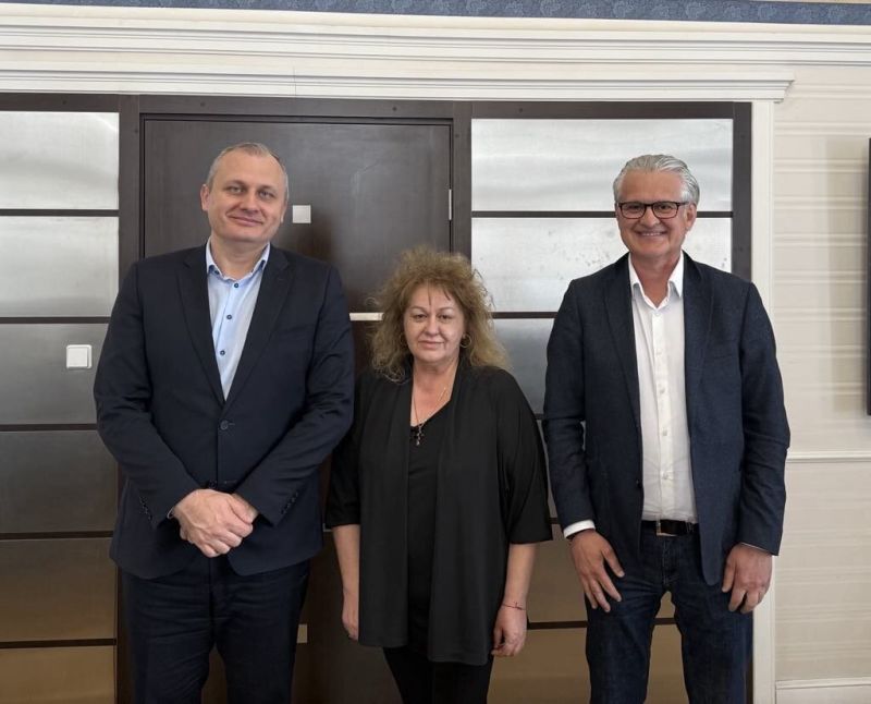 Валентин Мундров и ръководството на Нотариалната камара 