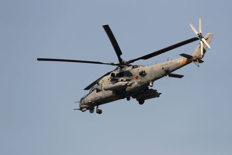 Руски военен хеликоптер Ми-35 (илюстративна снимка). Снимка: АП/Darko Vojinovic