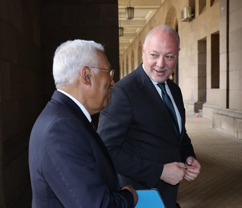 Росен Желязков, Антониу Коща