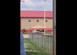 Автомобил се вряза в училищна занималня в САЩ и уби четири души, сред които и деца.