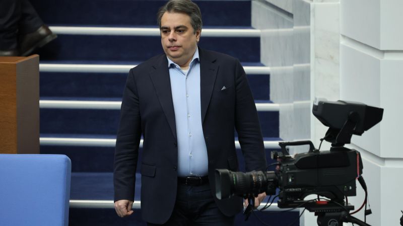 Асен Василев