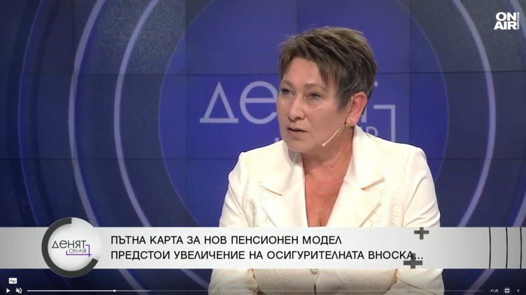 Даниела Везиева