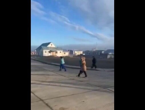 Евакуиращи се хора