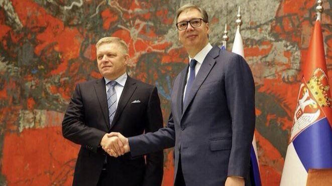 Двамата путинисти