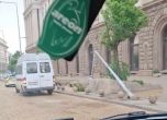 Бус е блъснал уличен стълб