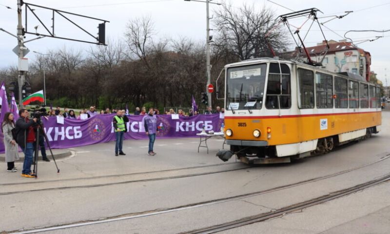 Протест подготвят работещите в столичния транспорт