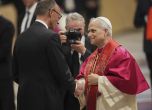 Германският канцлер Фридрих Мерц се ръкува с папа Лъв XIV след тържествената церемония във Ватикана днес