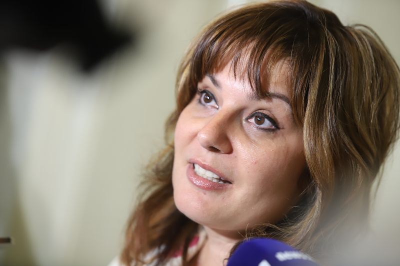 Асена Сербезова