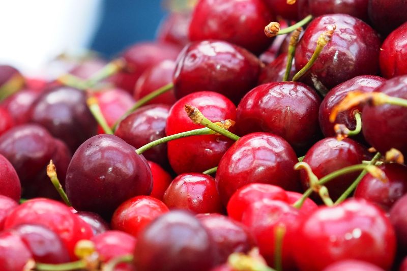 Череши на пазара
