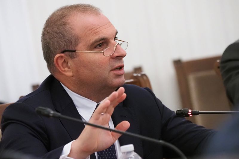 Гроздан Караджов