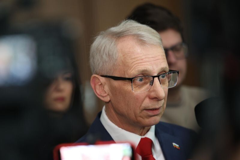 Николай Денков